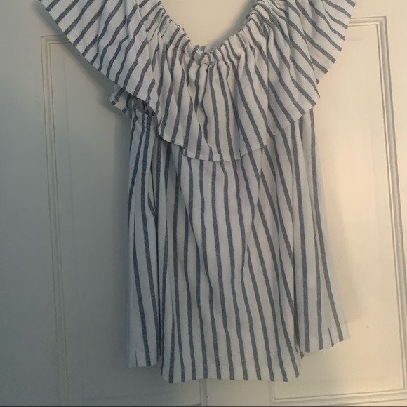 Banana Republic Tops - Off shoulder blouse